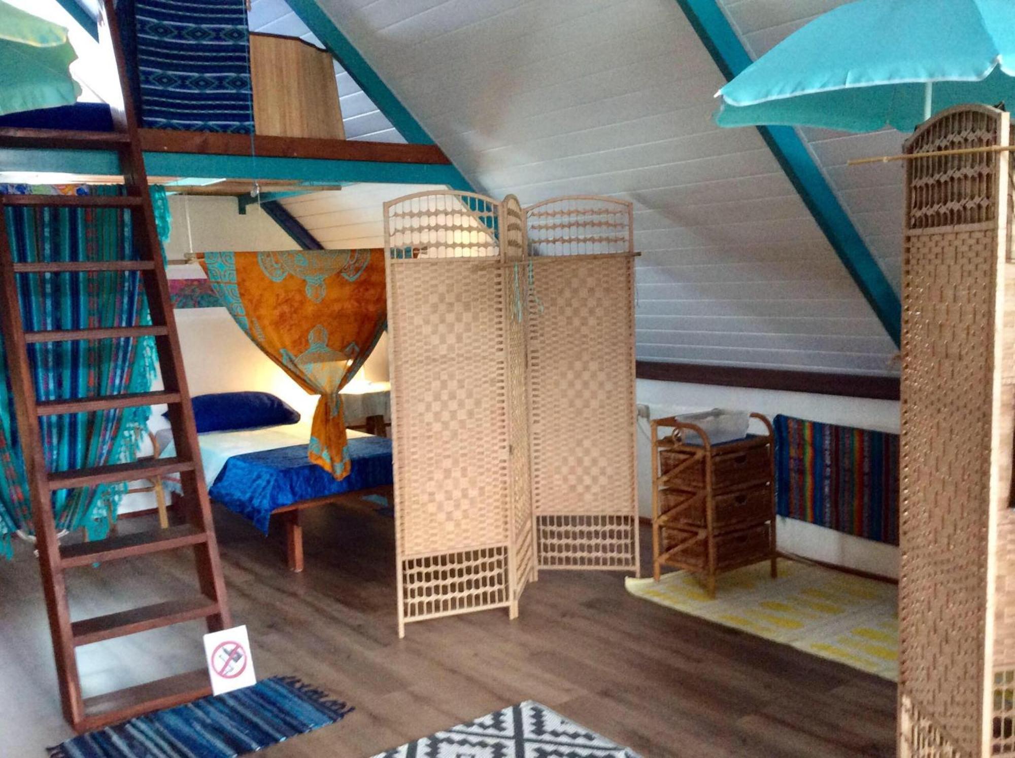 L'Auberge De Jeunesse Tahiti Iti - Beach Hostel Afaahiti Dış mekan fotoğraf